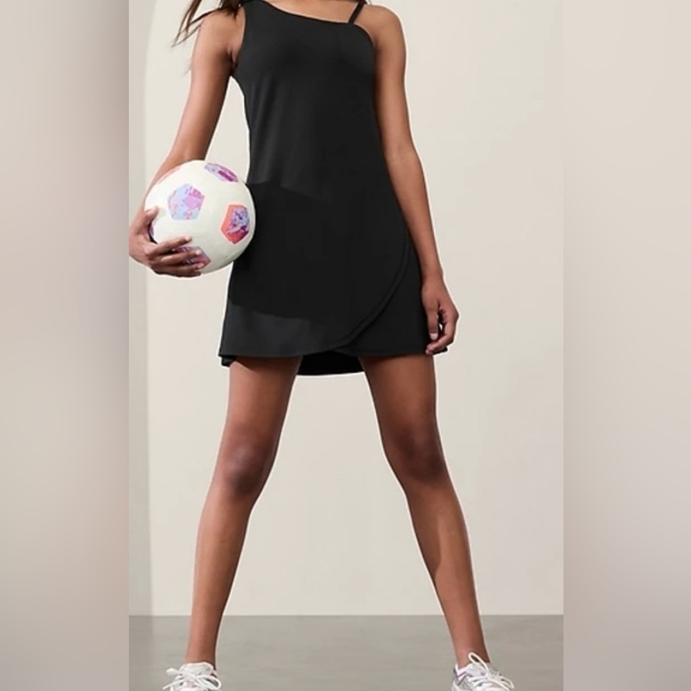 Athleta Girl Stand Out Built in Shorts Black Athletic Dress, Girl’s XL(14)Tennis